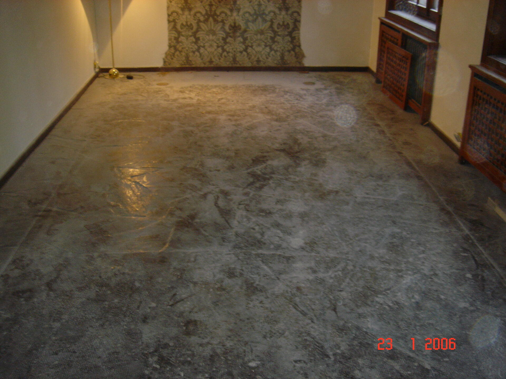 Sanierter Natursteinboden