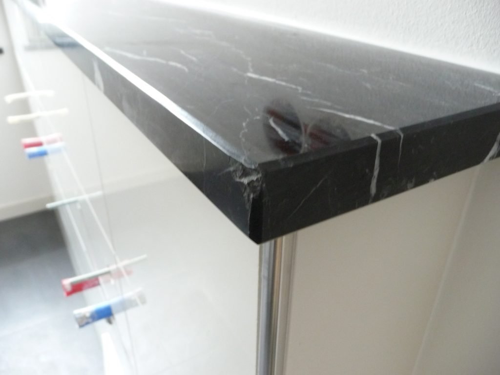 Naturstein Sanierung Ecken vorher